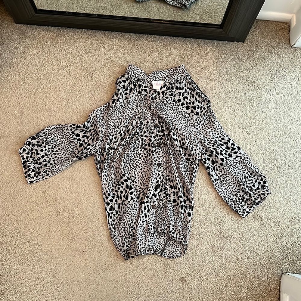 Parker Bow Blouse XS never worn